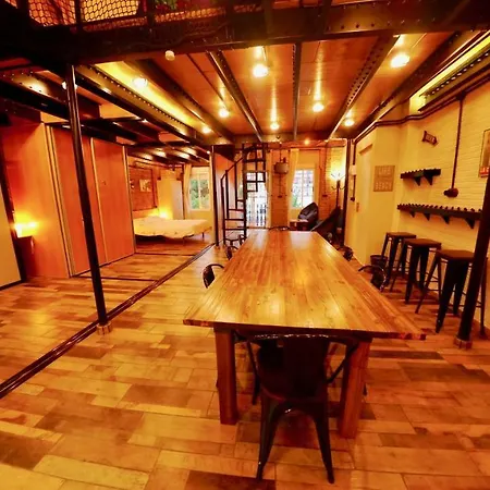 Old Fisherman's House In Malvarrosa Apartment