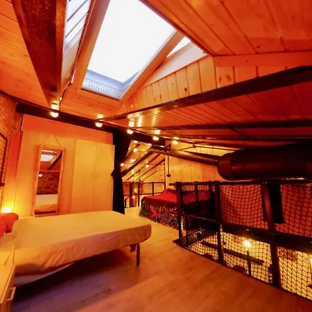 Old Fisherman's House In Malvarrosa Apartament