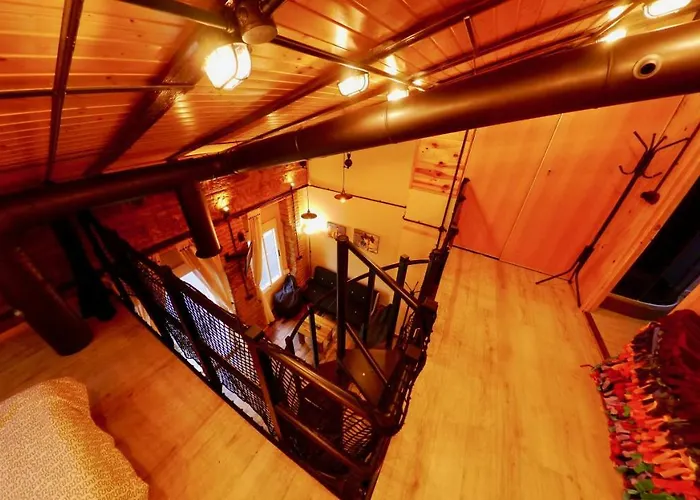 Old Fisherman's House In Malvarrosa * فالنسيا