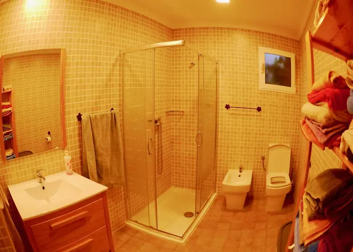 Old Fisherman's House In Malvarrosa * فالنسيا